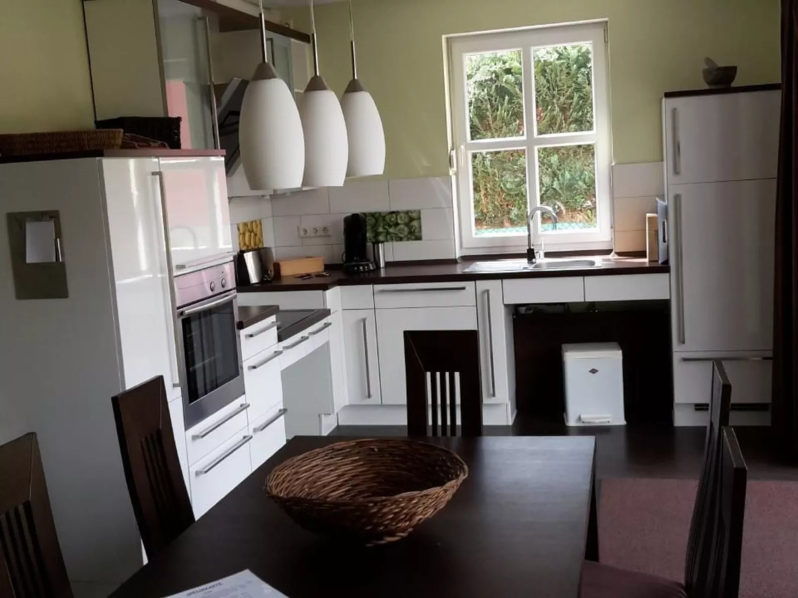 In Garz mit Terrasse und Grill-Dedans