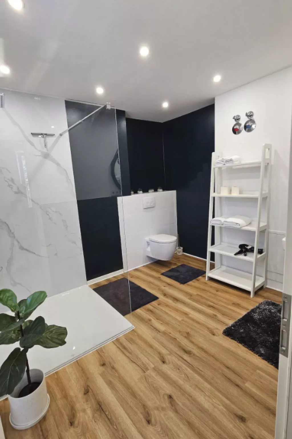 Alte Apotheke Nr. 1 -Offizin-Inside