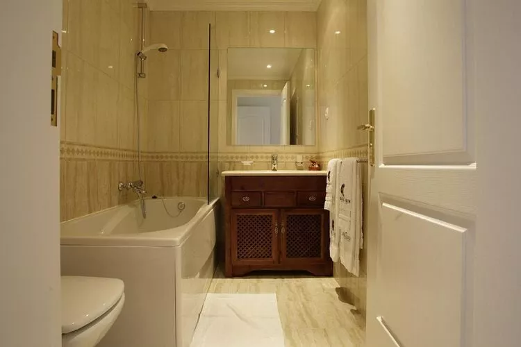 Semi-detached houses Castro Marim Golfe- Castro Marim //  T3 Linked Villa with private pool-Bathroom