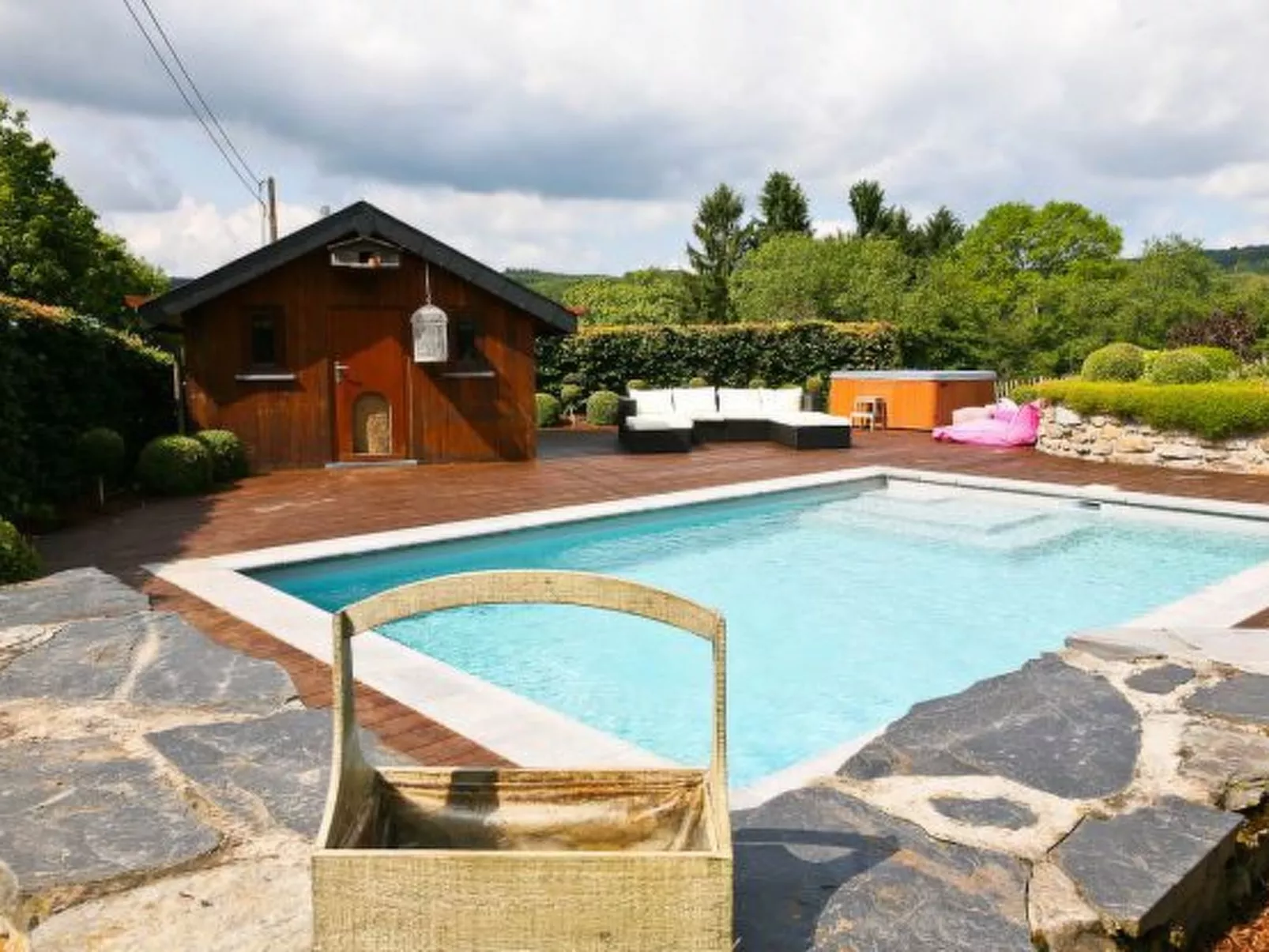 Villa "Spineux" Schwimmbäder/Whirlpool/Sauna 11pers-Draußen