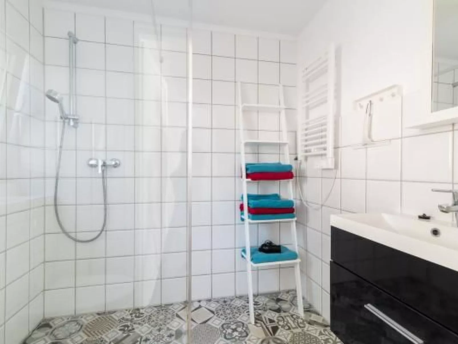 Mit privater Terrasse-Dedans