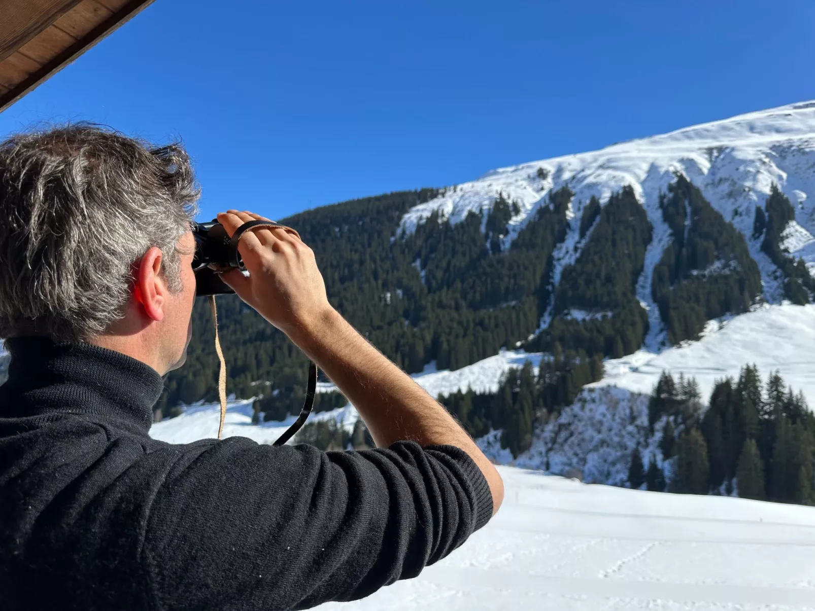 Blue Alpine Lodge-Draußen