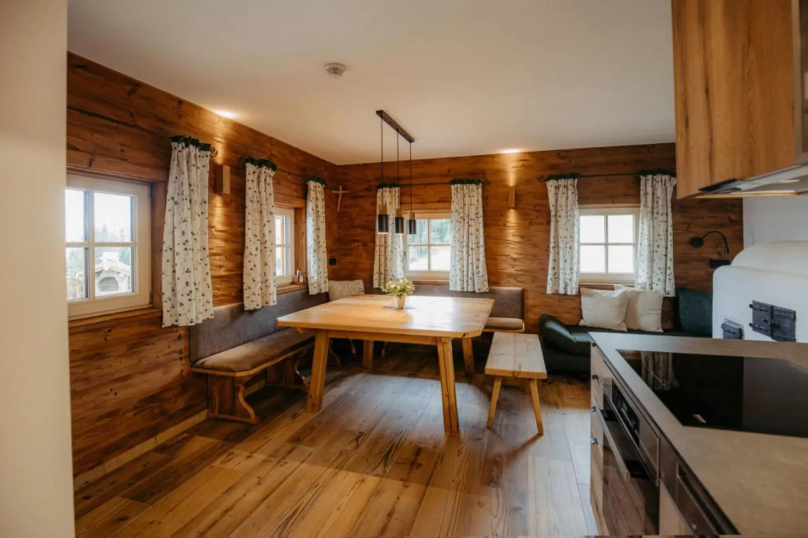 Chalet Vierlauchen-Living room
