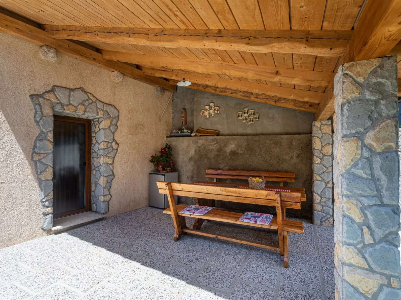 Gemütliches Steinhaus Nonna Stara-Inside