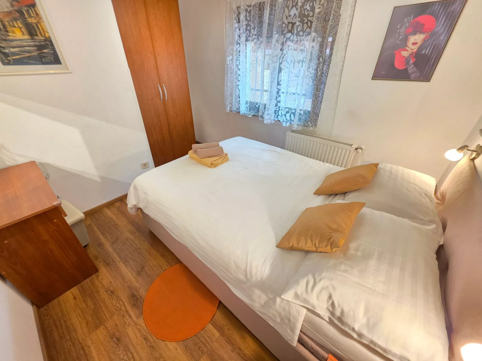 Wohnung mit Terrasse - Gemeinschaftspool-Drinnen