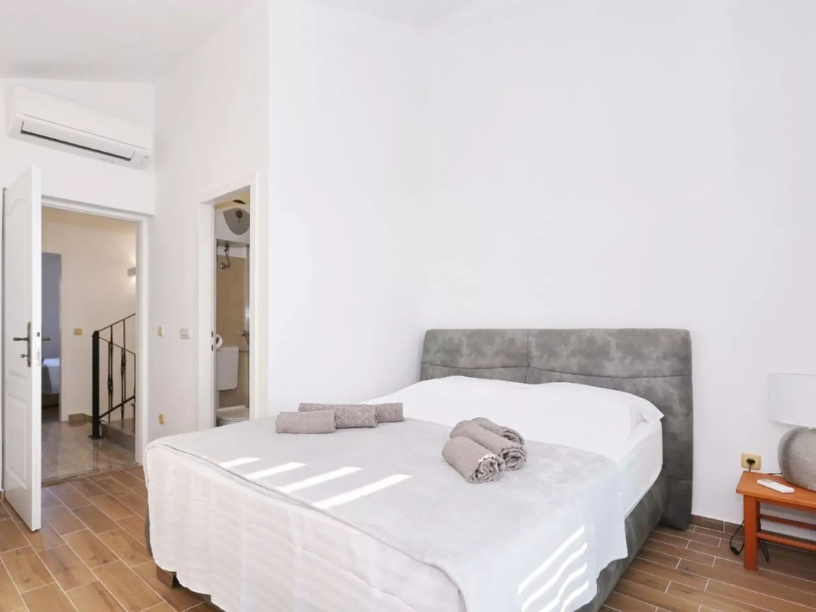 Haus am Strand in Zaton - TA Leut Agency-Drinnen