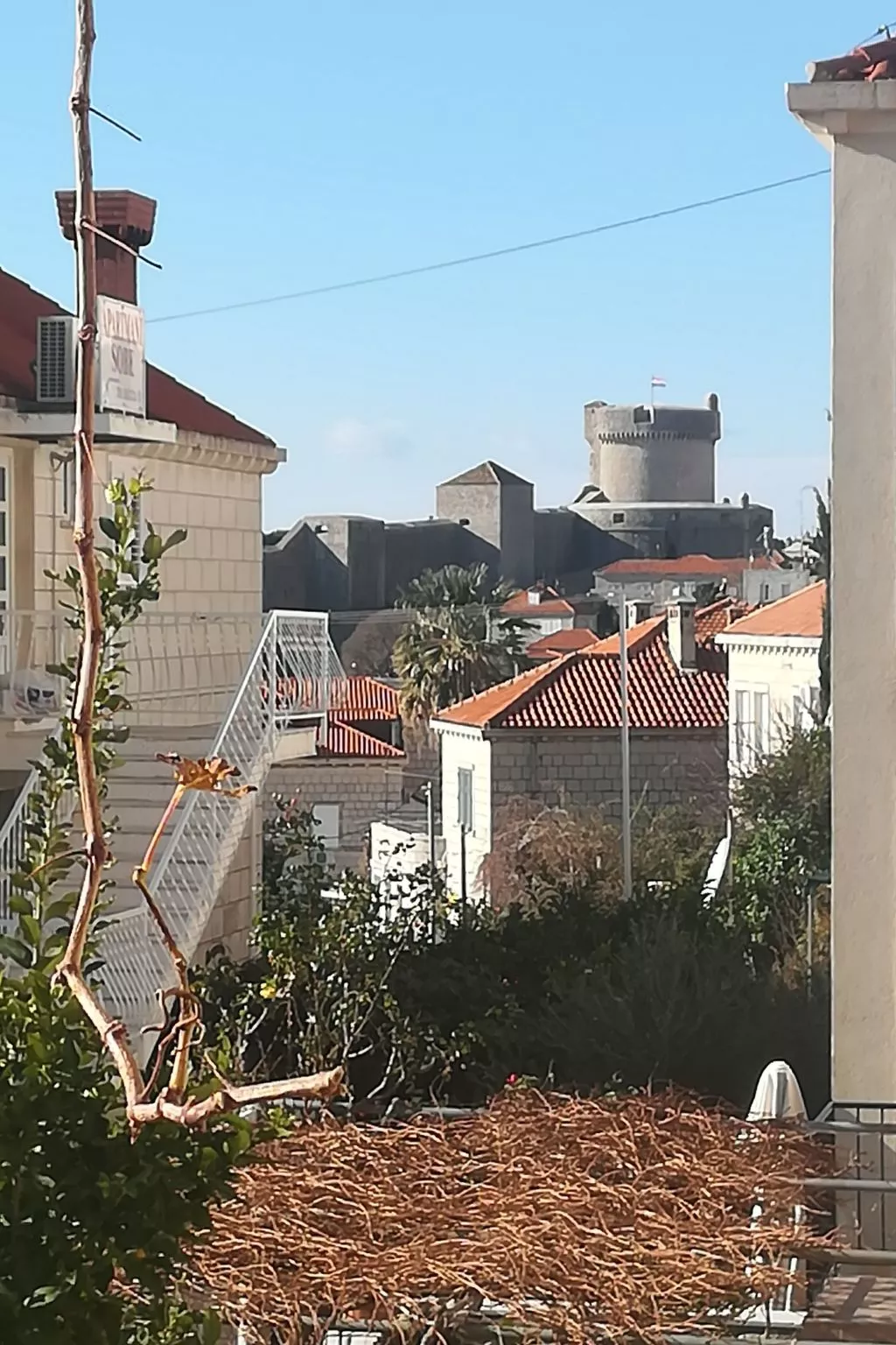 Für 3 Personen ca. 30 m&sup2; in Dubrovnik, Dalmatien (Dubrovnik-Neretva)-Draußen