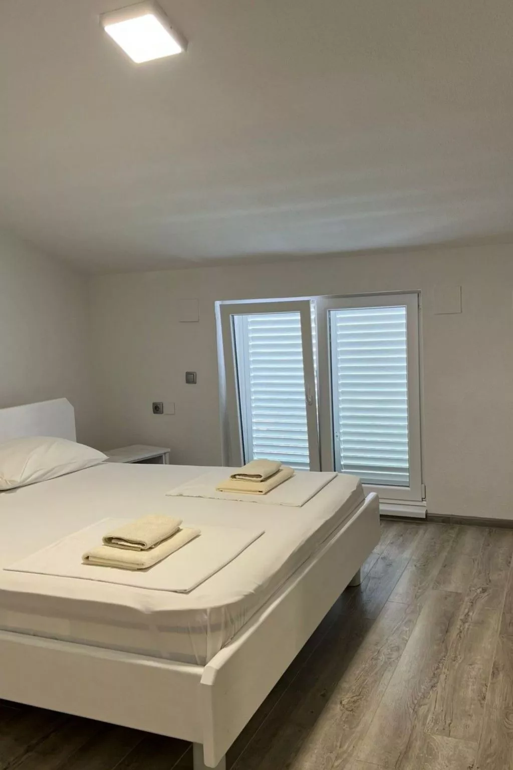 Wohnung Violett-Drinnen