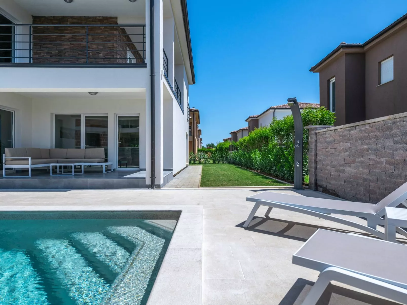 Für 7 Personen und 1 Kind in Vodnjan, Istrien (Istrische Riviera)-Inside