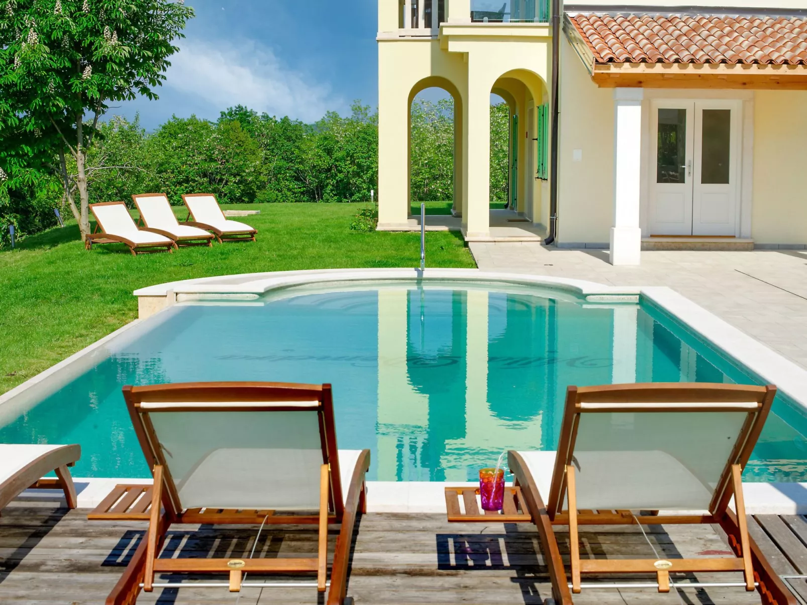 Villa Demetra-Image-tags.info