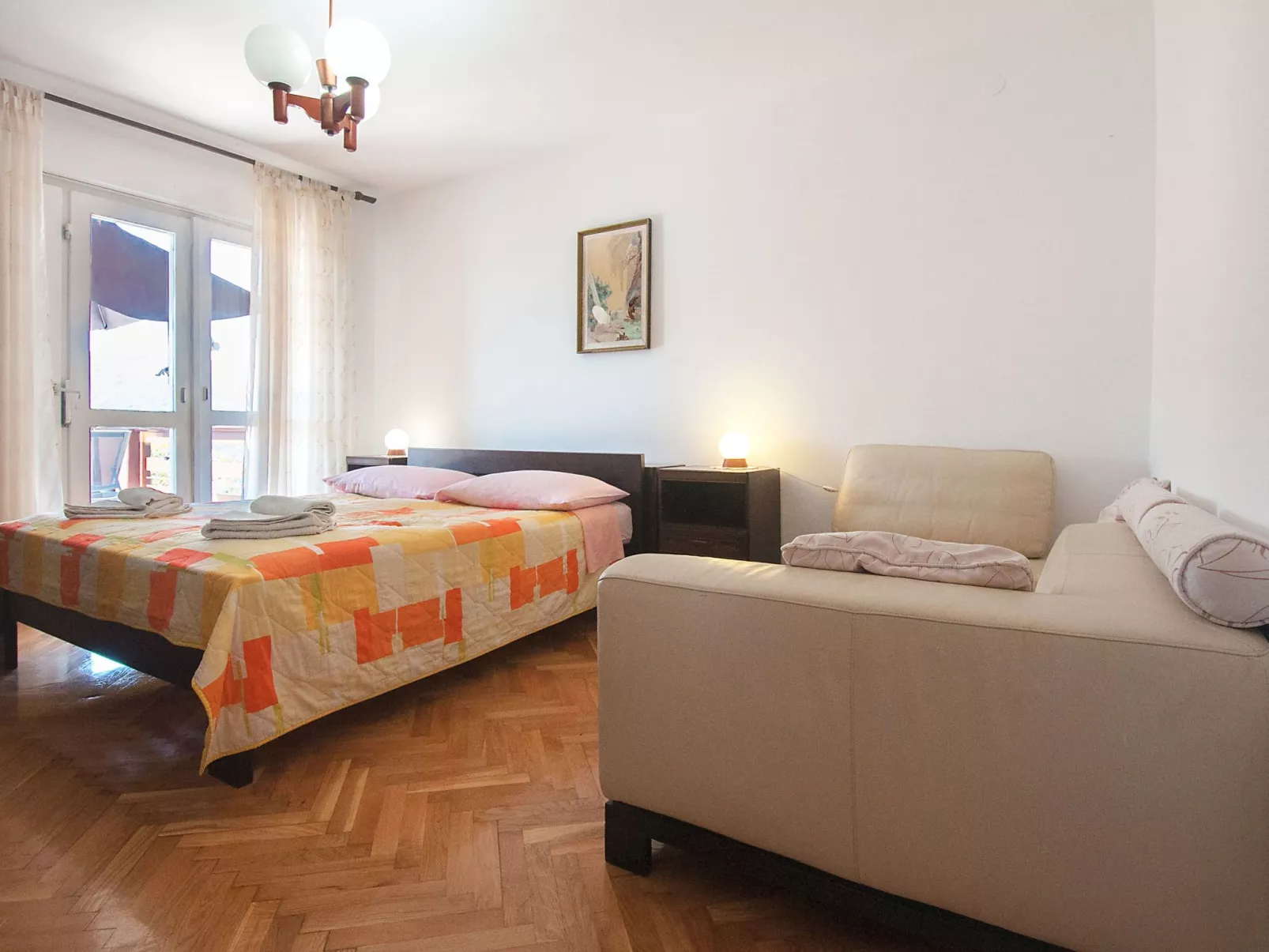 Wohnung "Olia Blue" mit Balkon-Image-tags.info