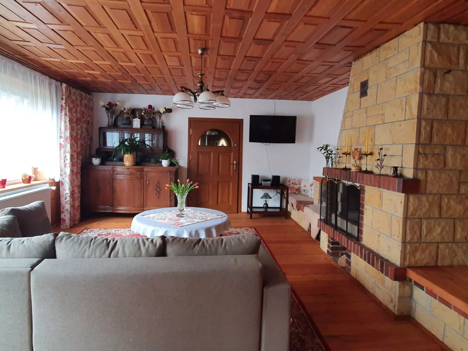 Wohnung "Larch Apartment"-Dedans