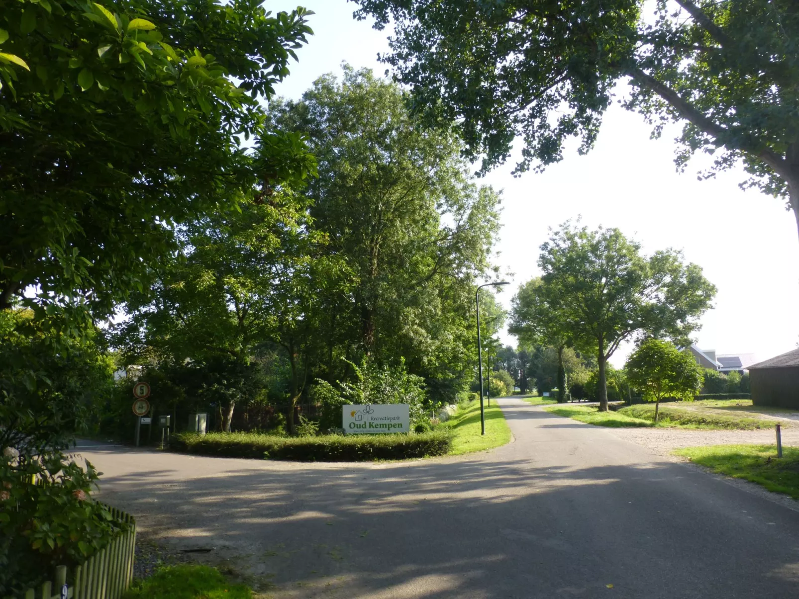 Neuer schöner Bungalow-Outside