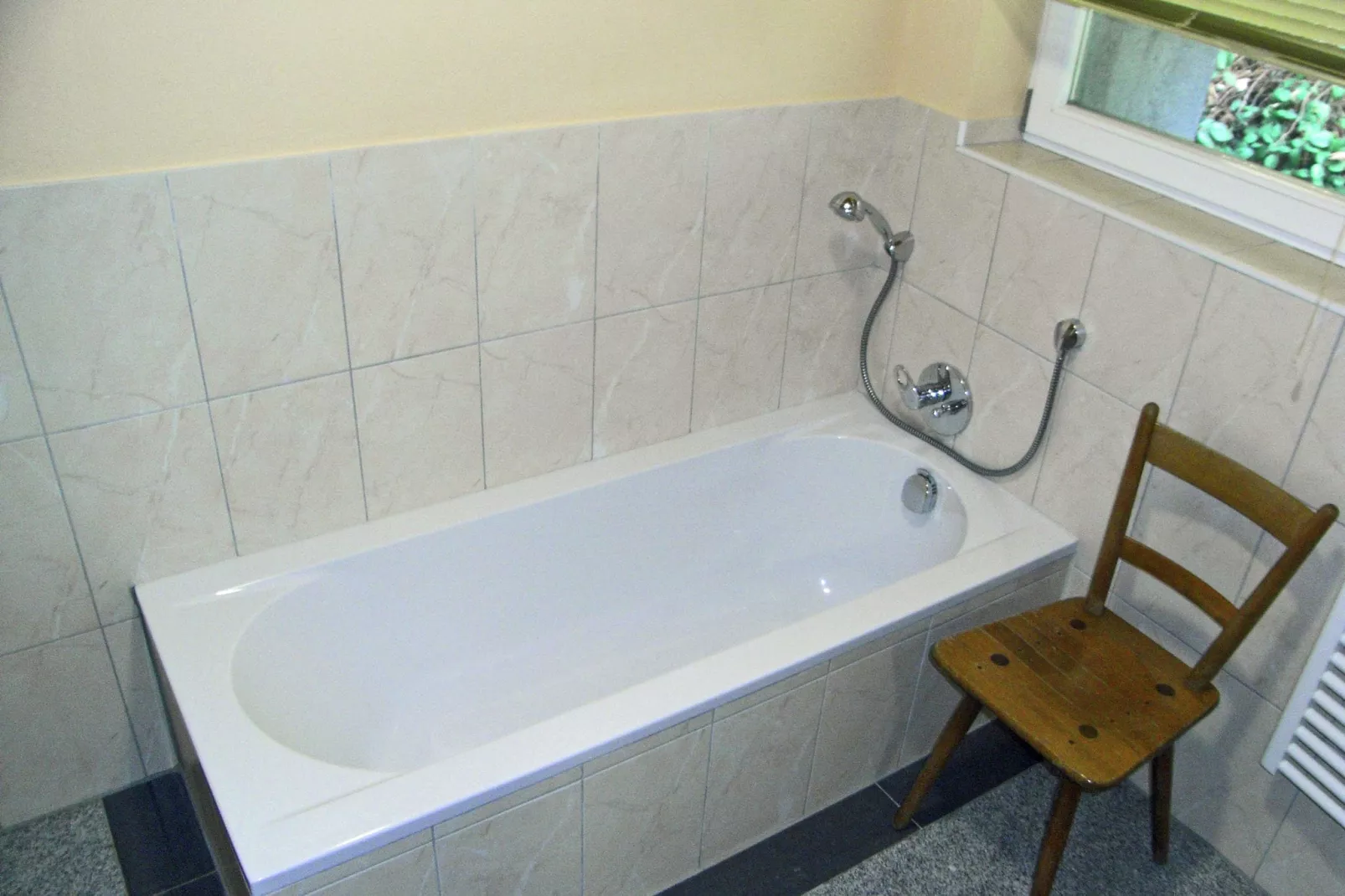 Hollaus 2-Badezimmer