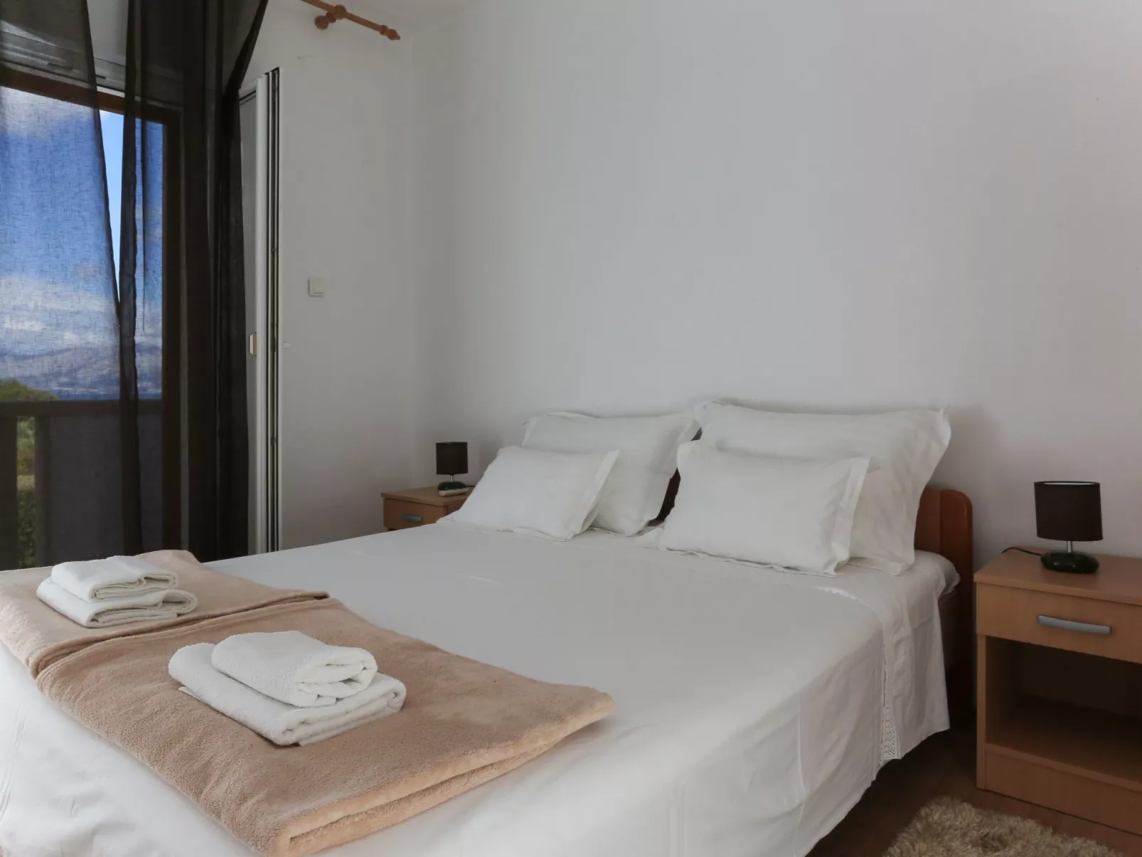 Komplett ausgestattete Wohnung für 7 Personen-Inside