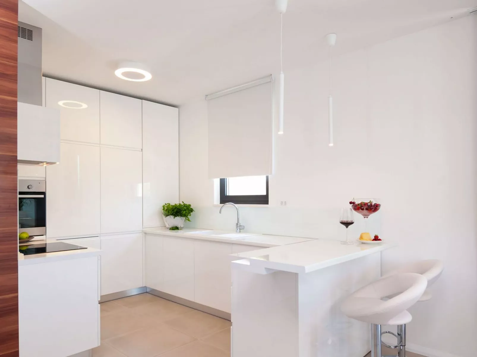 Luxuriöse Villa Calla mit Pool in Strandnähe-Drinnen