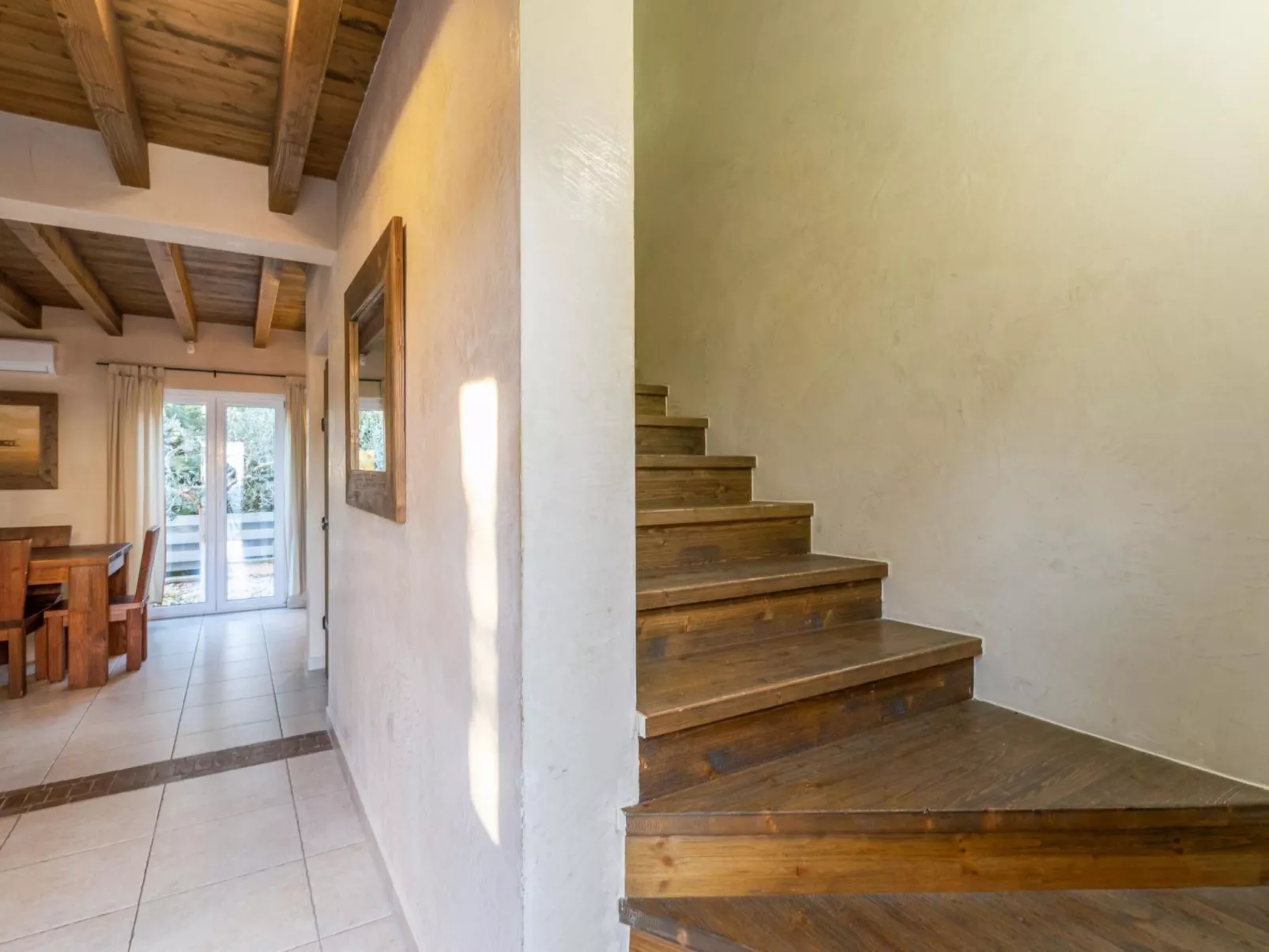 Villa Castagna in Premantura mit Pool und Sauna-Dedans