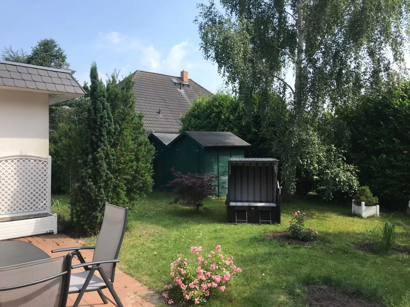 Geräumige Ferienwohnung mit eigener Terrasse-Inside