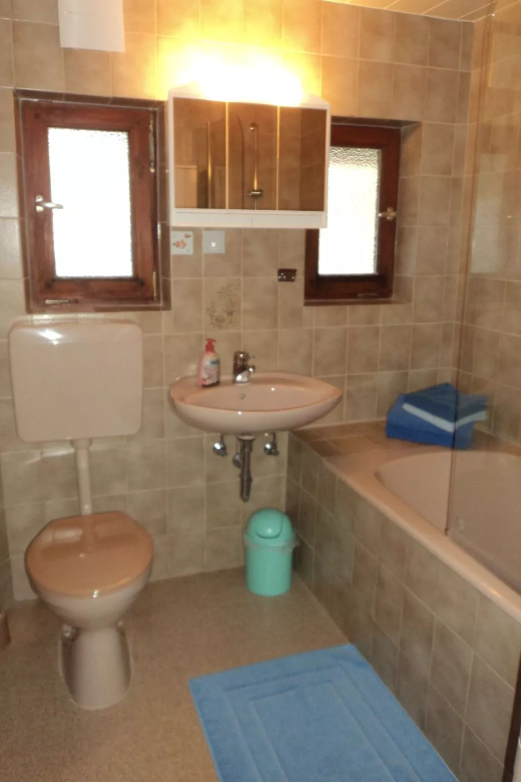 Haus BerggrußOG-Inside