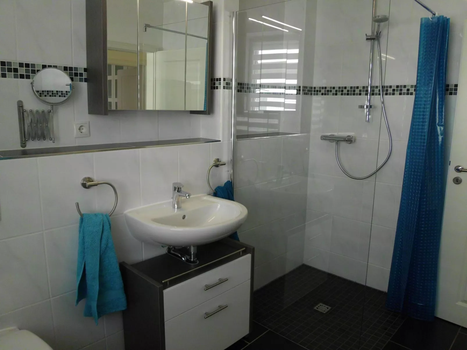 Barrierefreie FeHausHälfte mit Terrasse-Inside