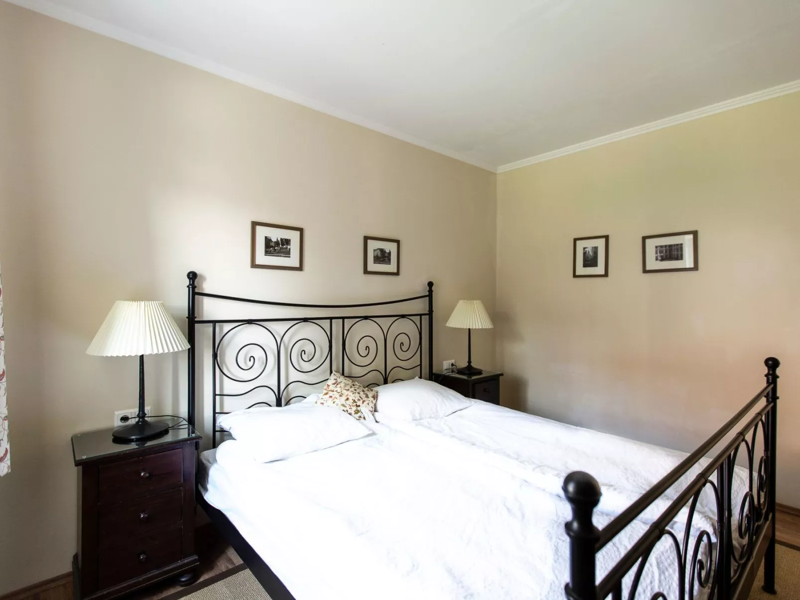 Exklusive Ferienwohnung in Piber mit Grill, Garten und Terrasse-Drinnen