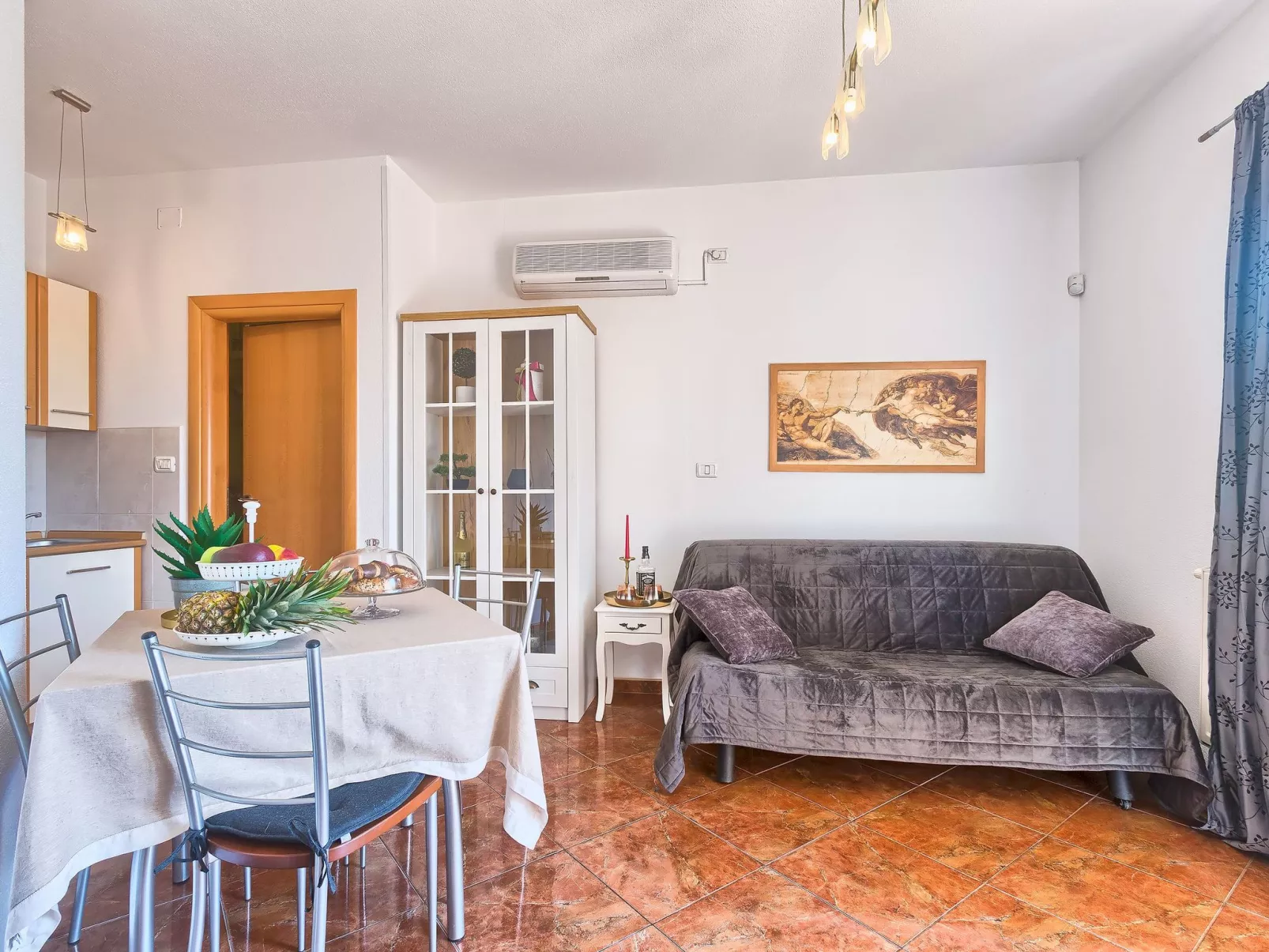 Für zwei Personen mit Terrasse-Inside