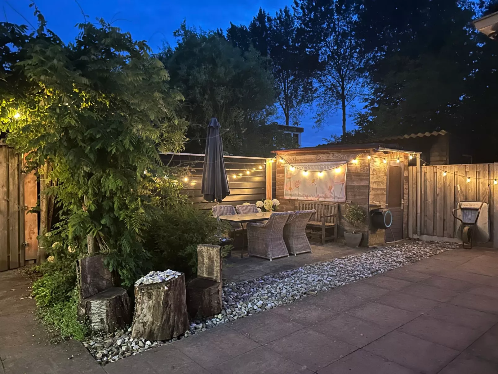 "Cottage" mit Wallbox-Outside