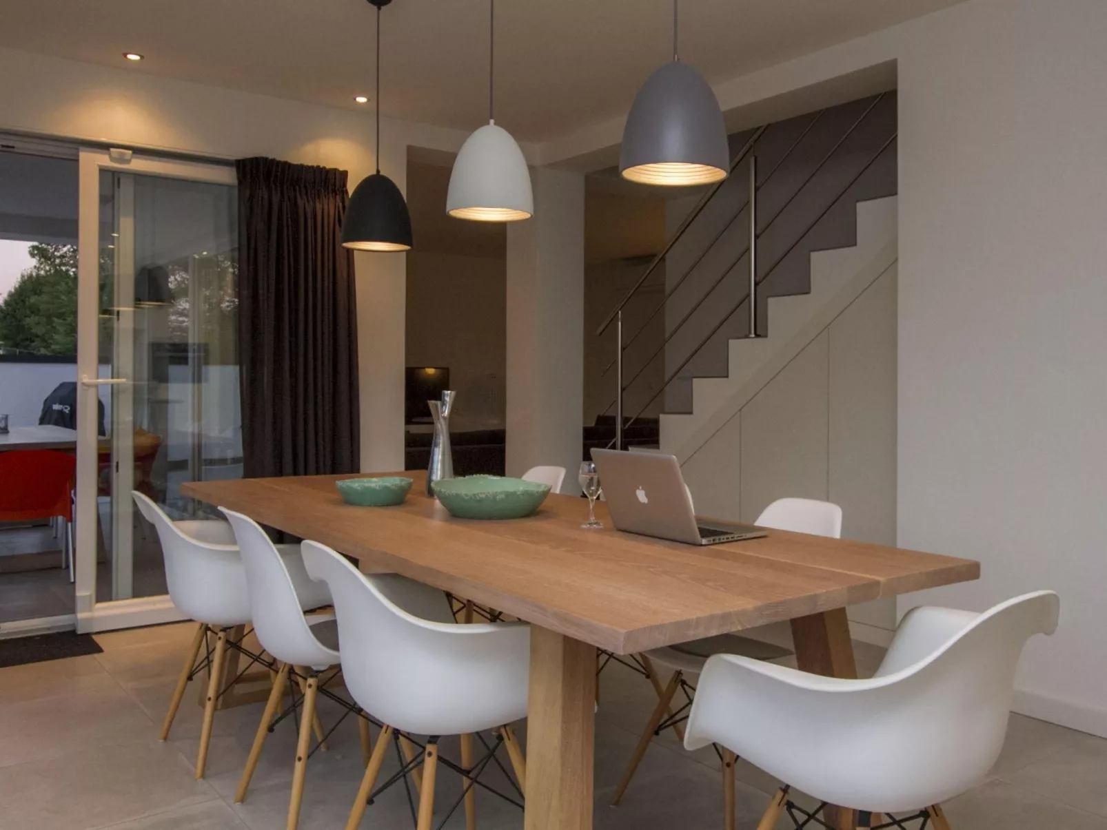 Villa mit Pool-Inside