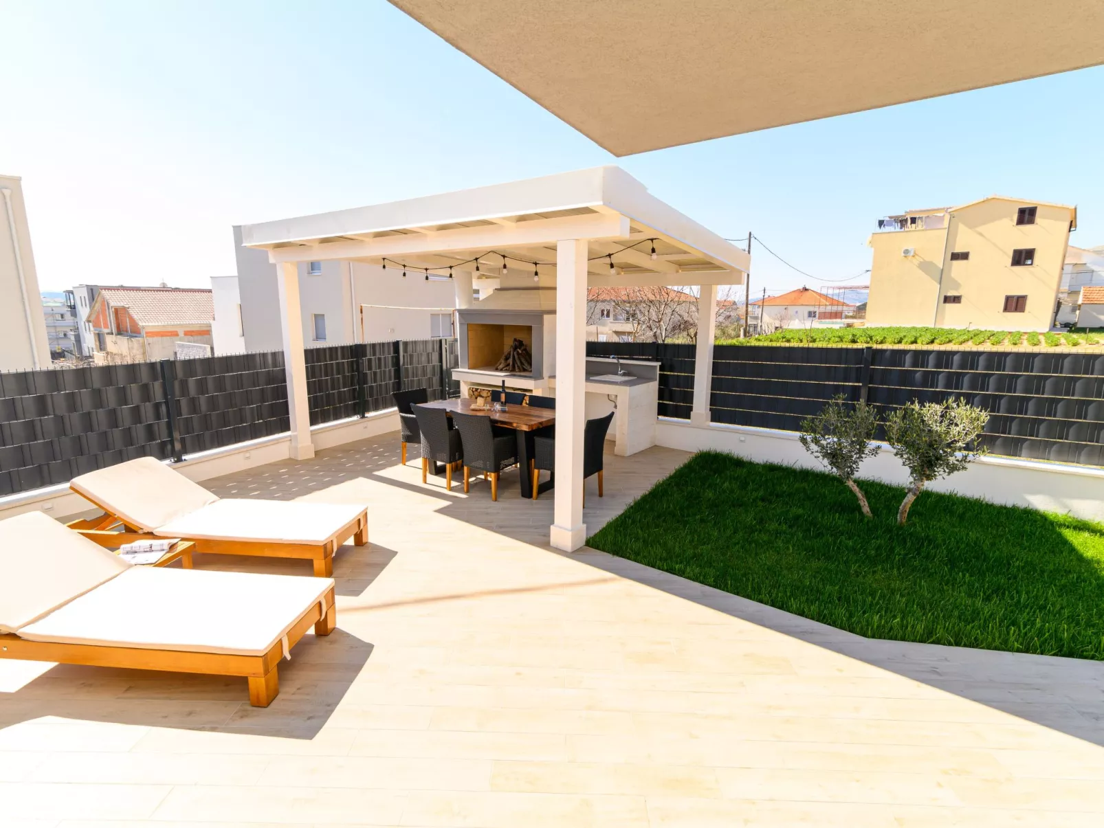 HYGGE boutique apartment-Outside