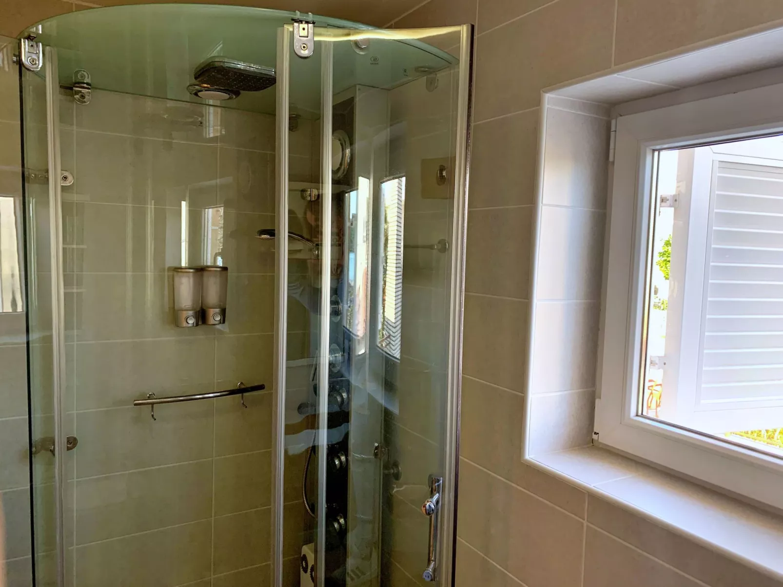 Apartment Nevenka-Drinnen