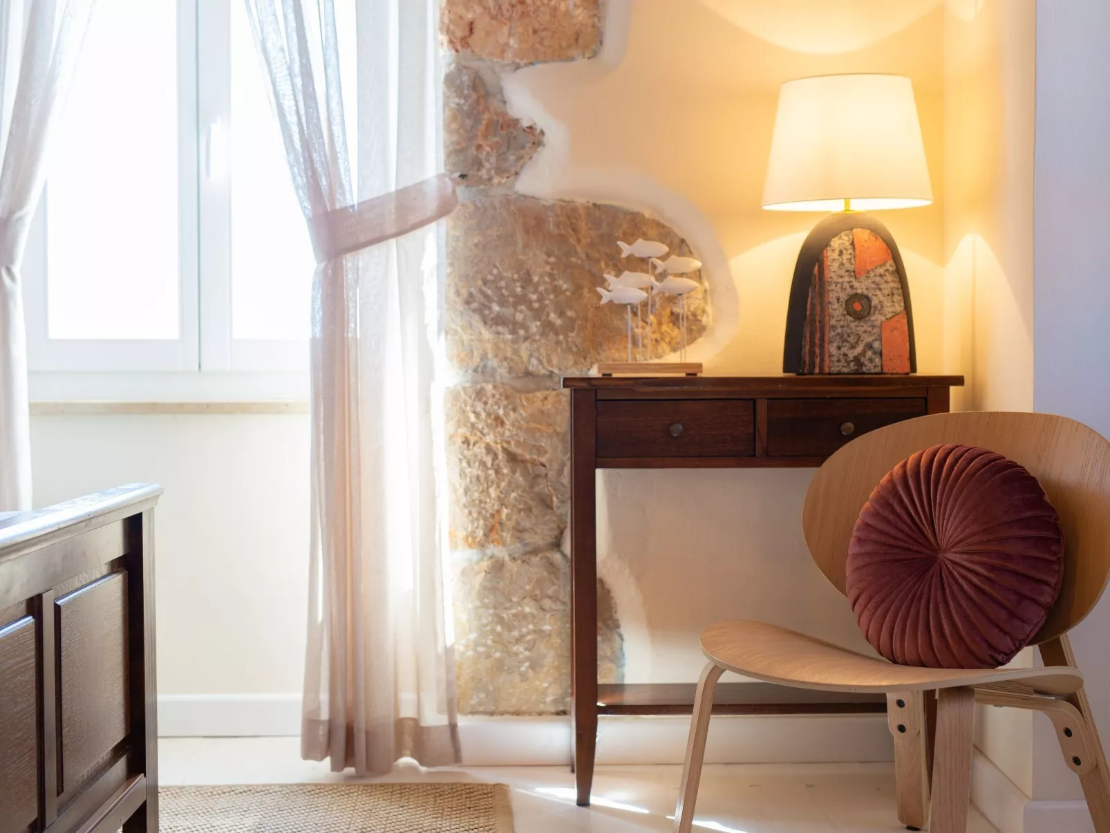 Steinvilla Margaret mit Pool und besonderem Flair-Inside