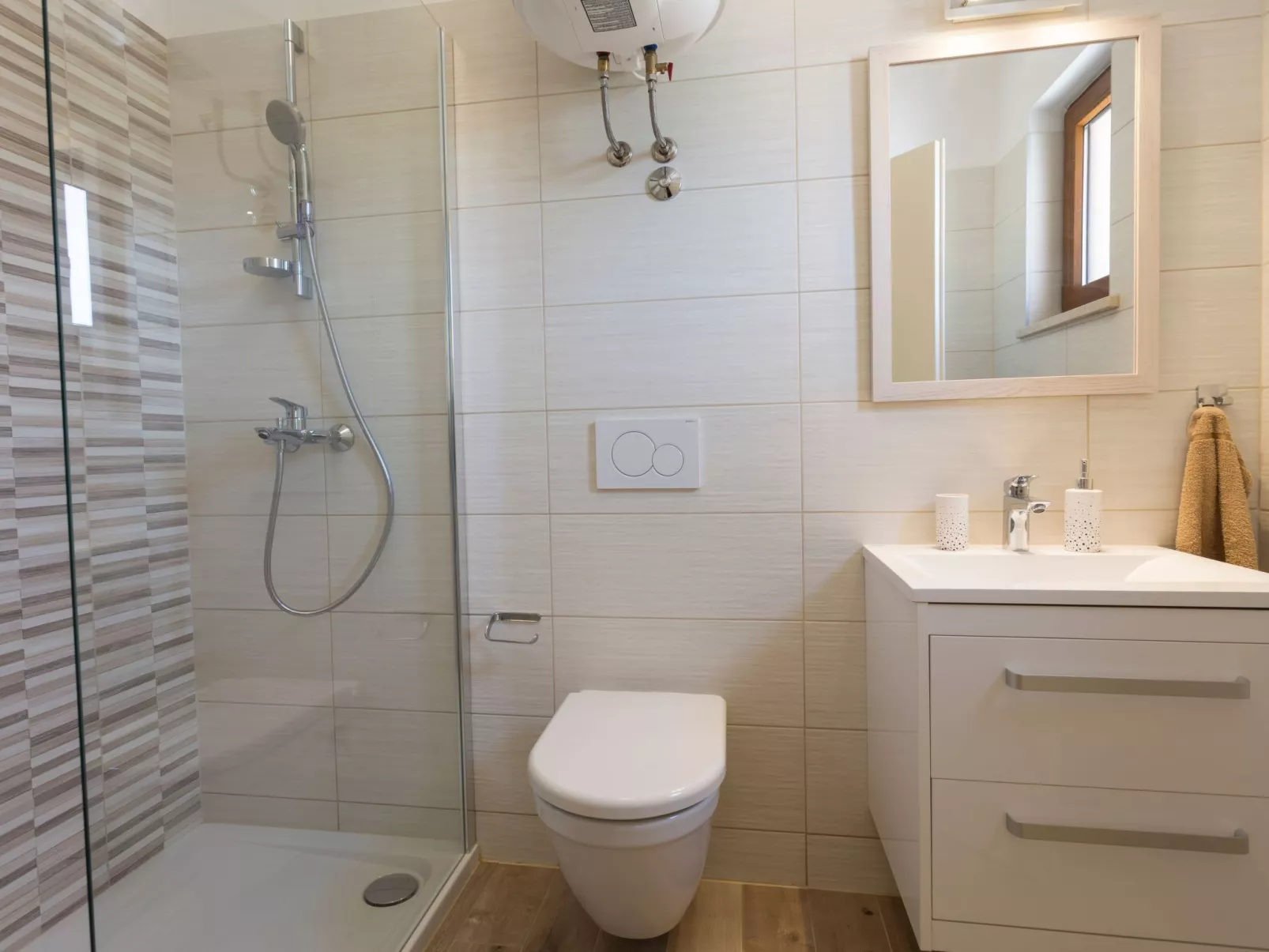 Haus Nina mit beheiztem Schwimmbad-Image-tags.info