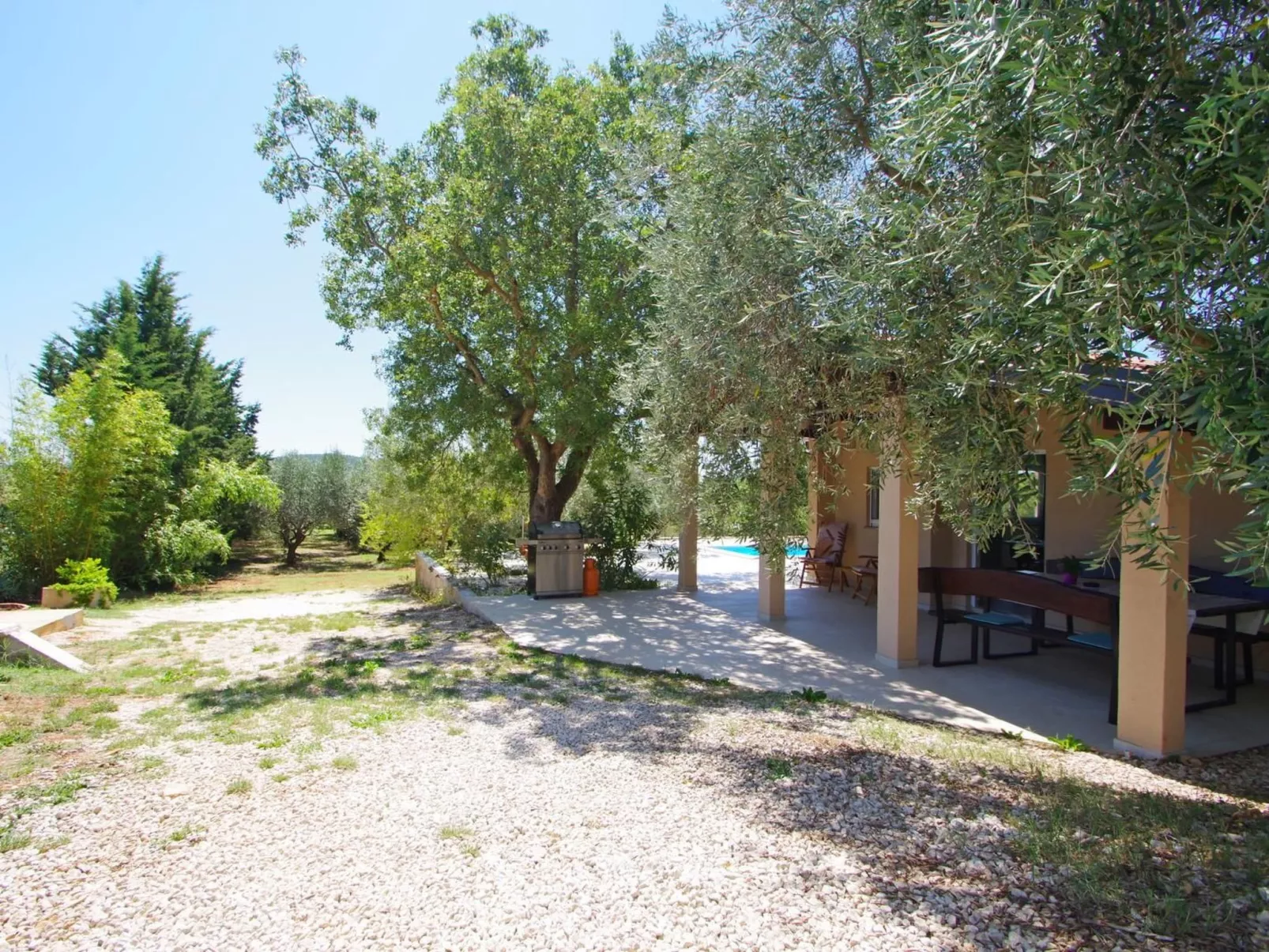 Am Meer "Zara"-Dehors