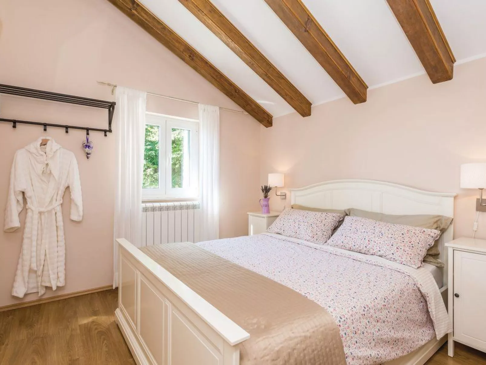 In Lovranska Draga mit großem Kamin-Inside