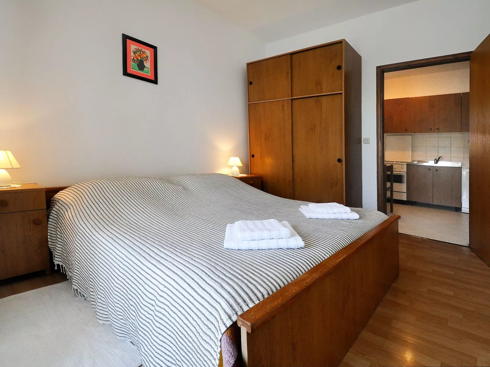 Zwei-Zimmer-Wohnung in der Nähe des Meeres-Inside