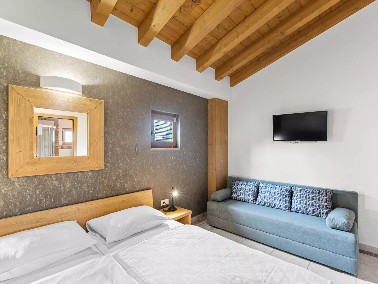 Villa Bonassini-Inside