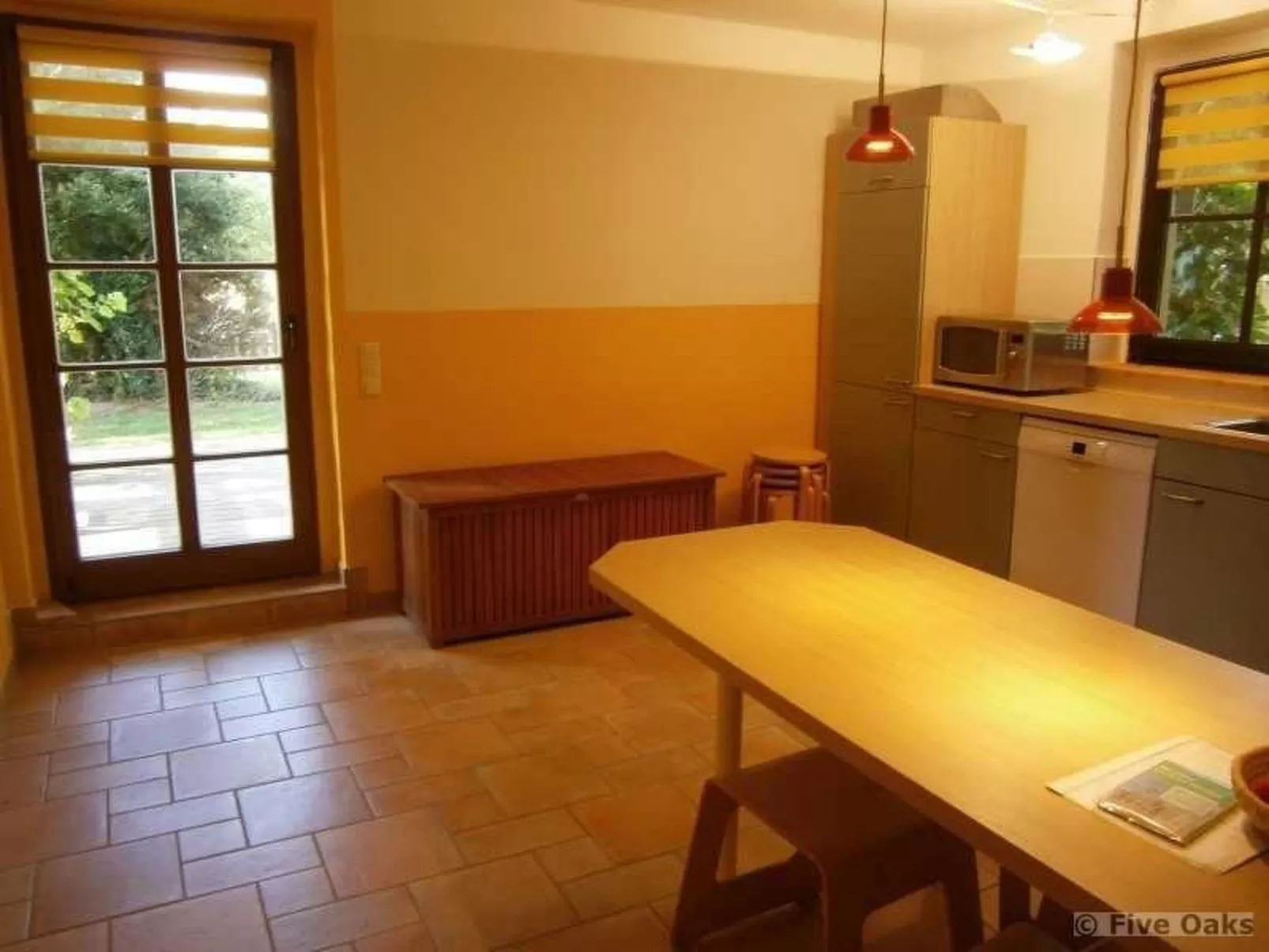 FiveOaks Weiss-Drinnen