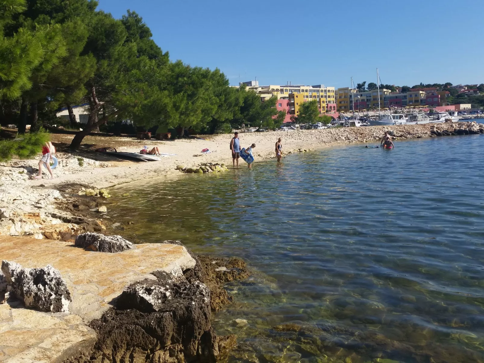 In Banjole mit Großem Garten-Dehors