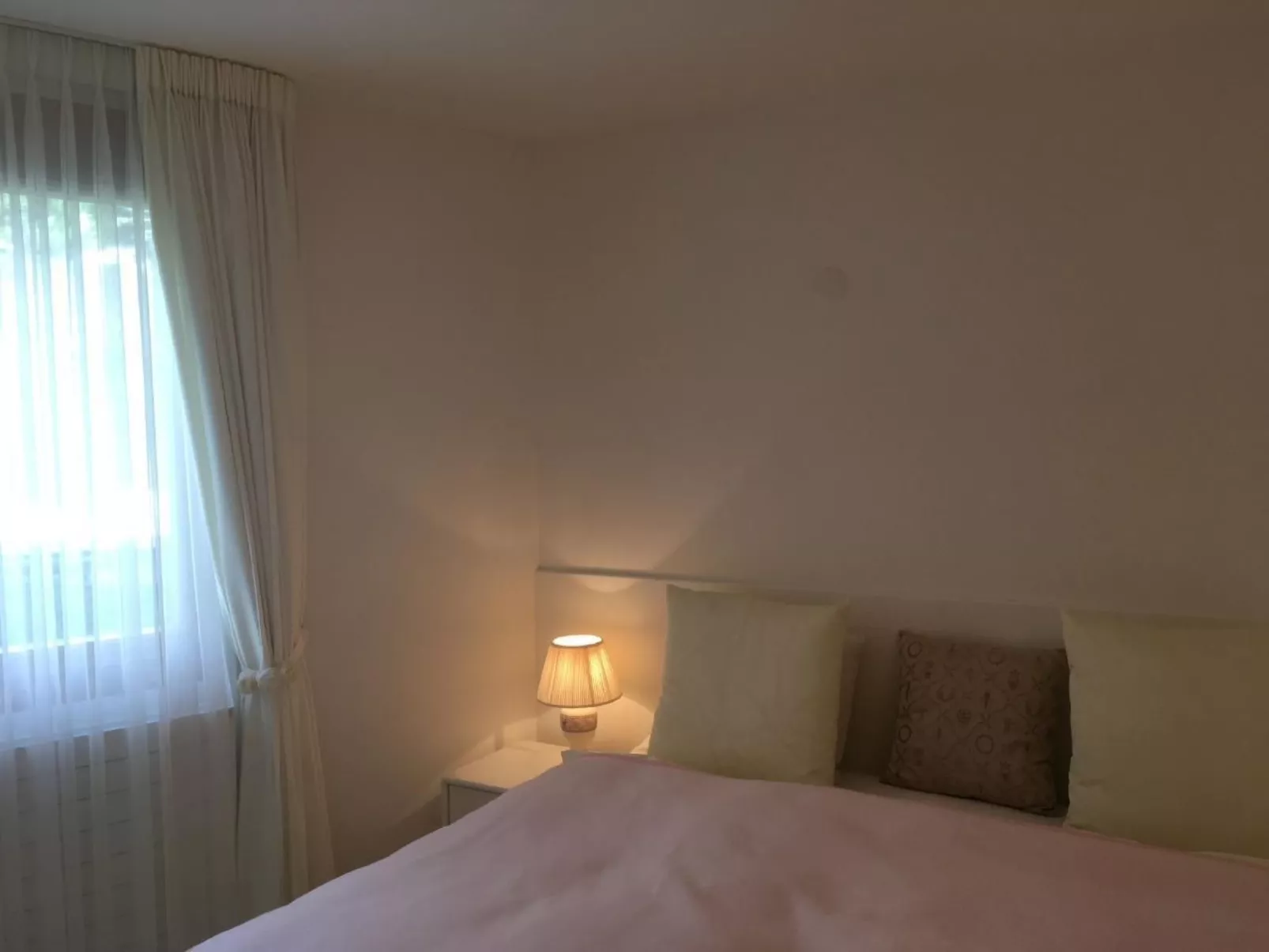 Chesa Lodola-Drinnen