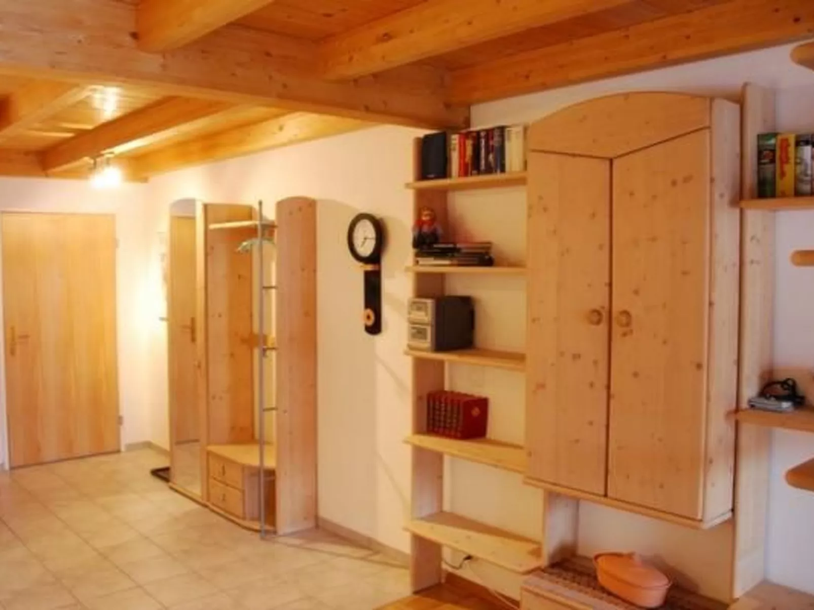 Fanzögna 25-Drinnen