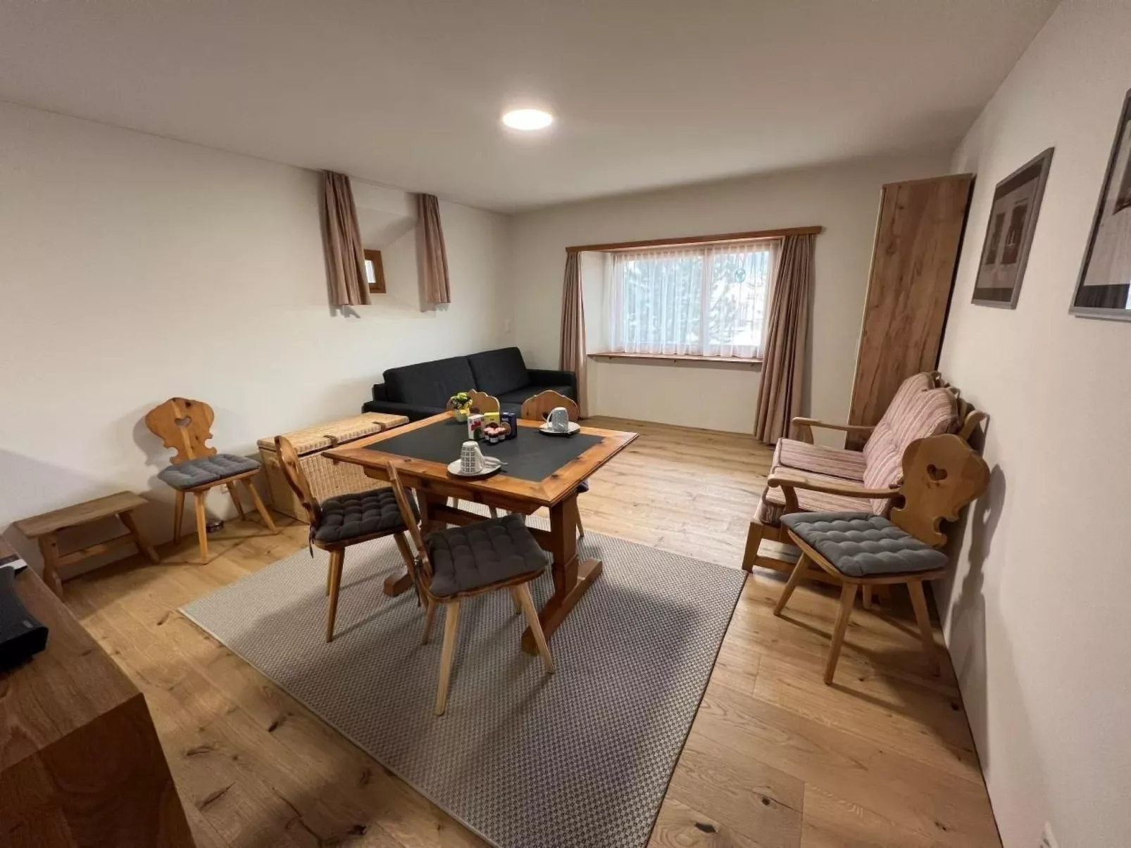 Chesa Tarnuzzer - ÖV-Dedans