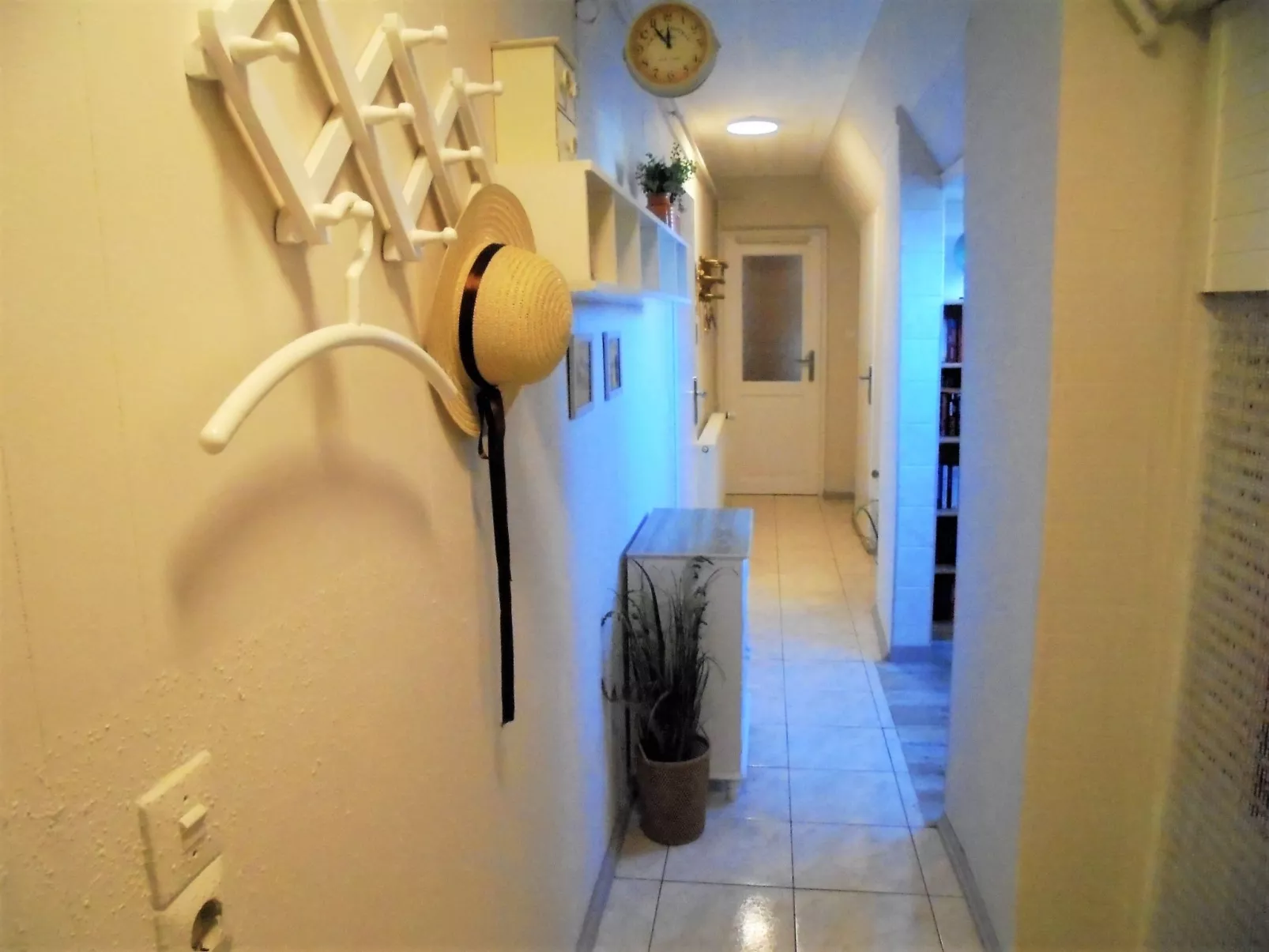 Geräumige Ferienwohnung in Zingst mit Terrasse-Dedans