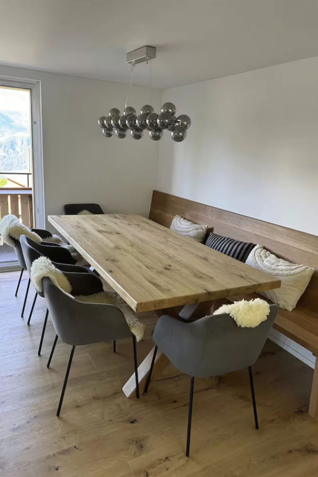 Sunnehöckli-Drinnen