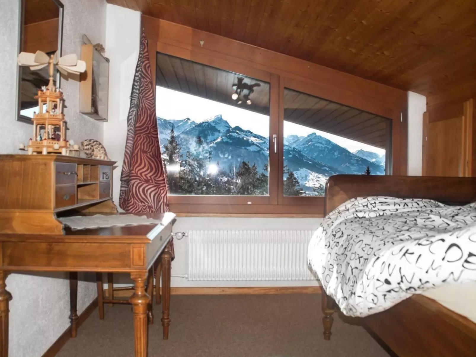 Chalet Halteweidli-Dedans
