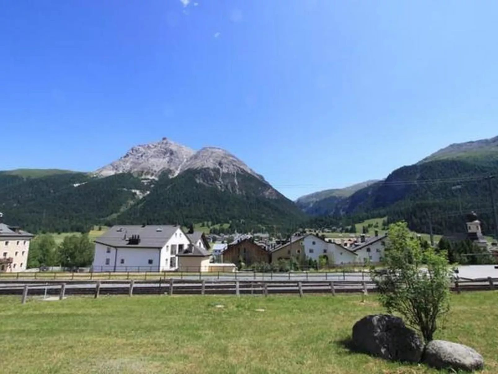 Bellavista B-Outside