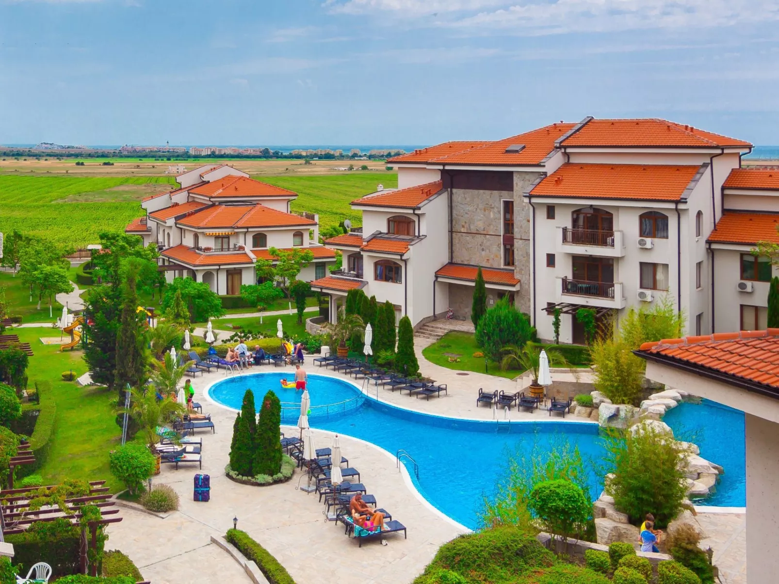 Lux Apartment - Draußen