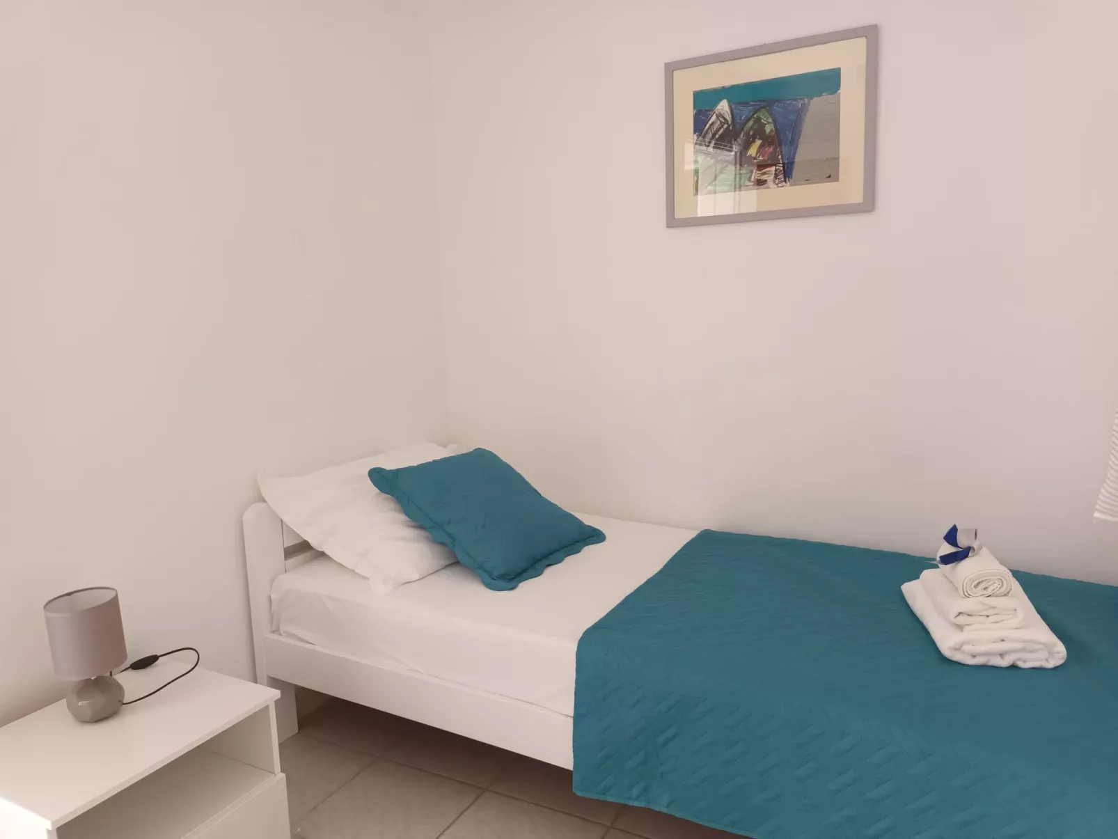 Gesamtes Ferienhaus in Sumartin mit Privatem Pool-Dedans