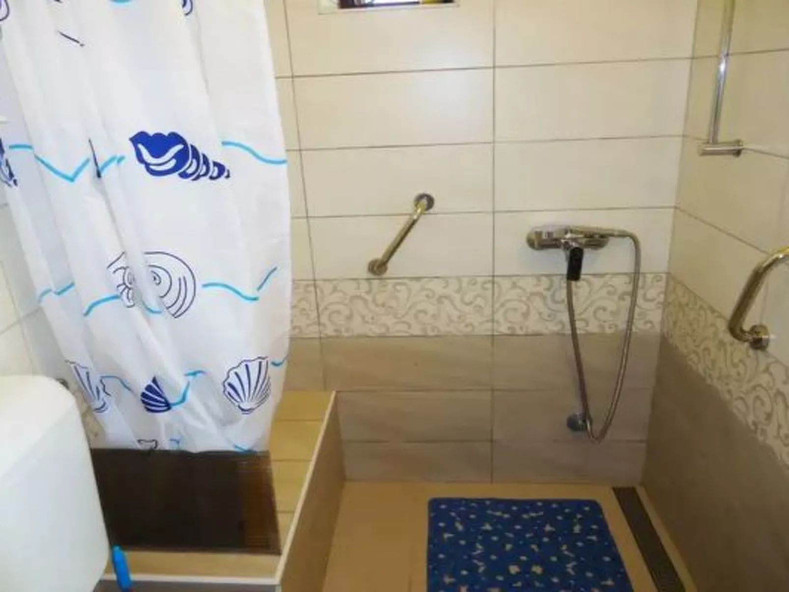 Wohnung "Punta Blue" mit Blick auf das Wasser-Drinnen