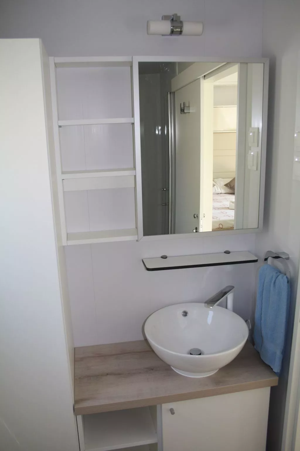 Mobilheim "Queen Campagna" mit gemeinschaftlichem Pool-Inside