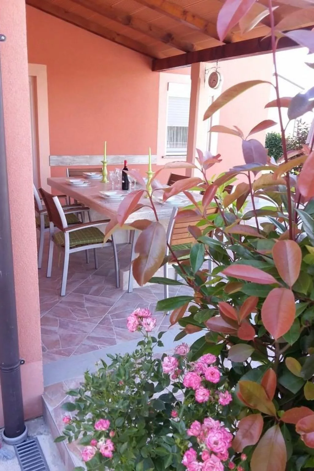 Mit Panoramablick in ruhiger Lage-Outside